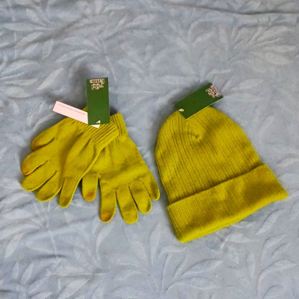 Cap & Glove Set